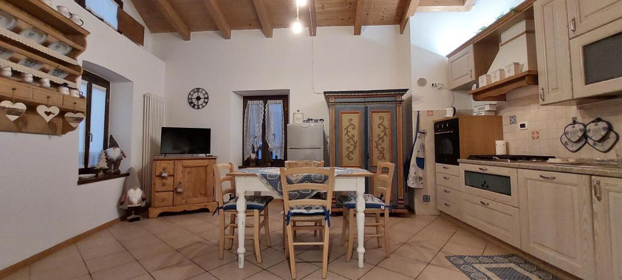 Loft Della Perpetua Di Casa Bernardi, Fuga Romantica Petfriendly Montagnaga  Eksteriør bilde