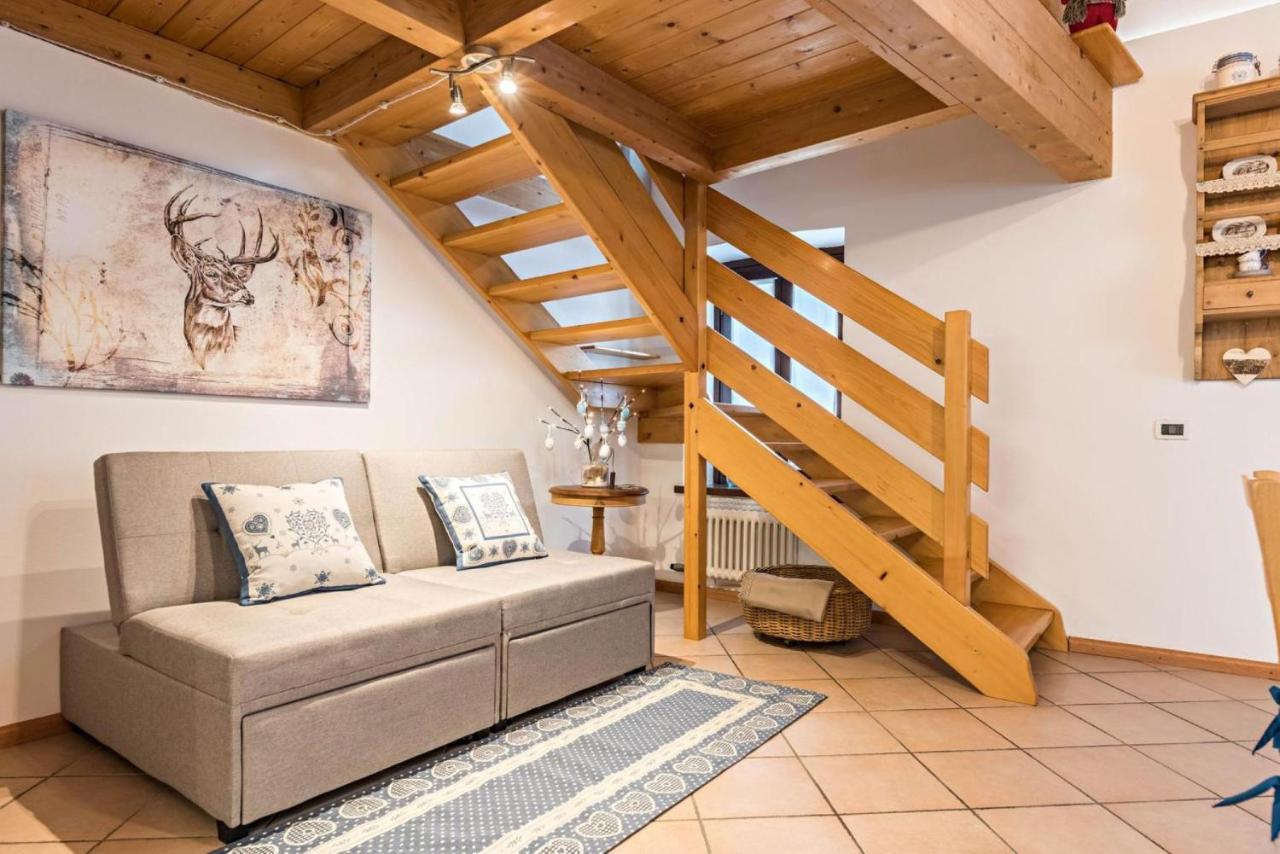 Loft Della Perpetua Di Casa Bernardi, Fuga Romantica Petfriendly Montagnaga  Eksteriør bilde
